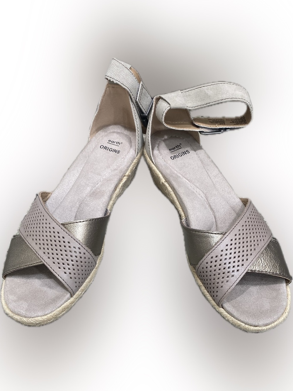 Earth Origins Naples Natasha Taupe & Platinum Ankle -Strap wedge Sandals sz. 8.5